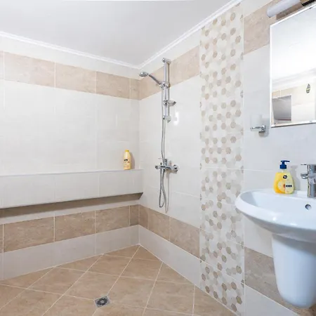 акцент Apartment *