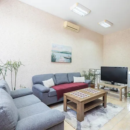 Apartament акцент *